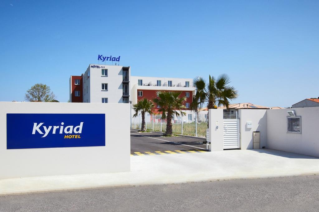 Kyriad Perpignan Sud Hotel Екстериор снимка